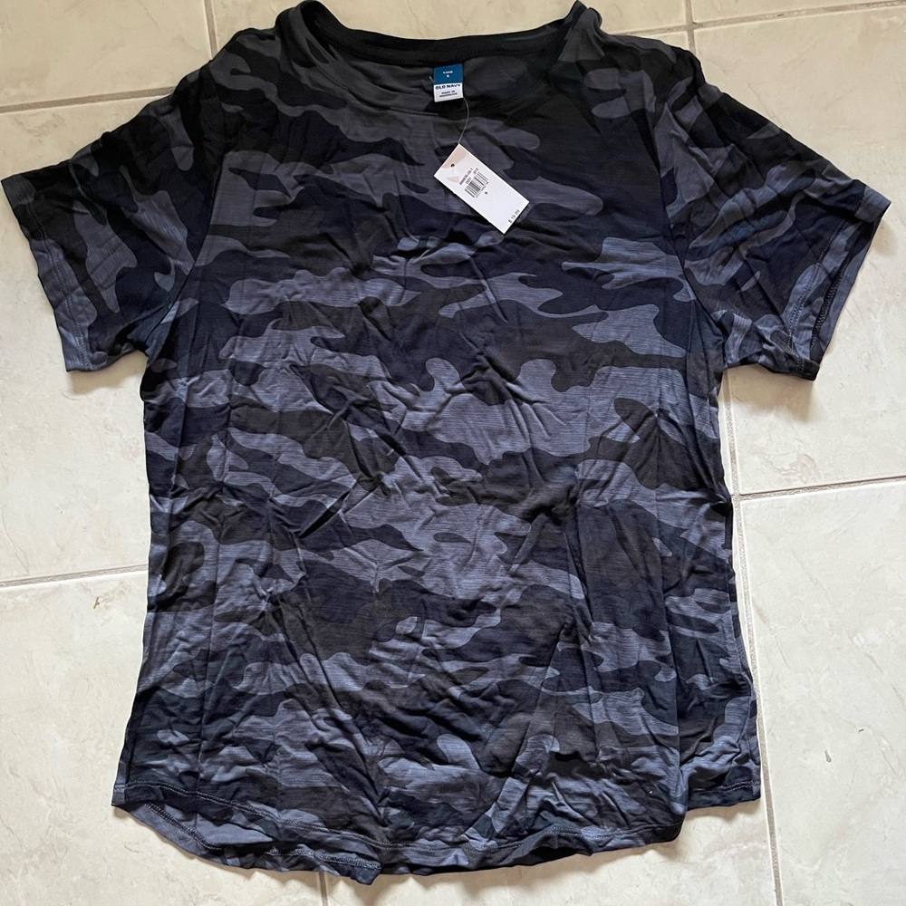 Old Navy top